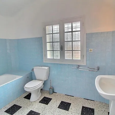Meuble Trois Etoiles Au Premier Etage D'Une Maison Typique Saint-Cyprien  Exterior foto