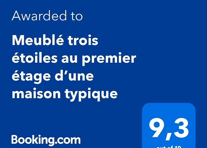 Meublé trois étoiles au premier étage d’une maison typique