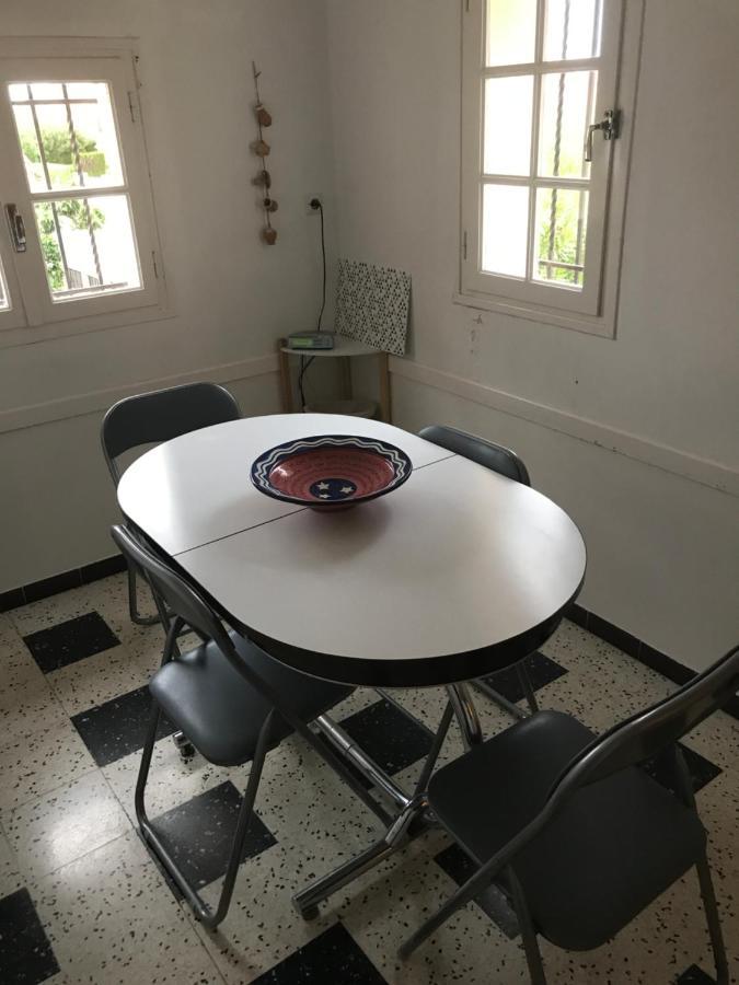 Meuble Trois Etoiles Au Premier Etage D'une Maison Typique * Saint-Cyprien (Pyrenees-Orientales)